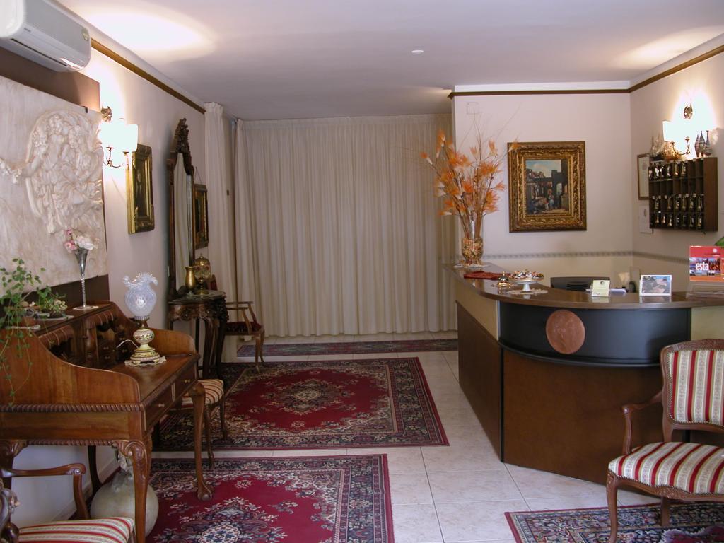 Hotel Canusium Canosa di Puglia Exterior photo